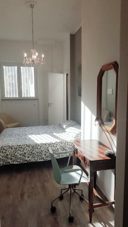 Ferienwohnung Un Bellissimo Nido A S.Pietro Rom Exterior foto